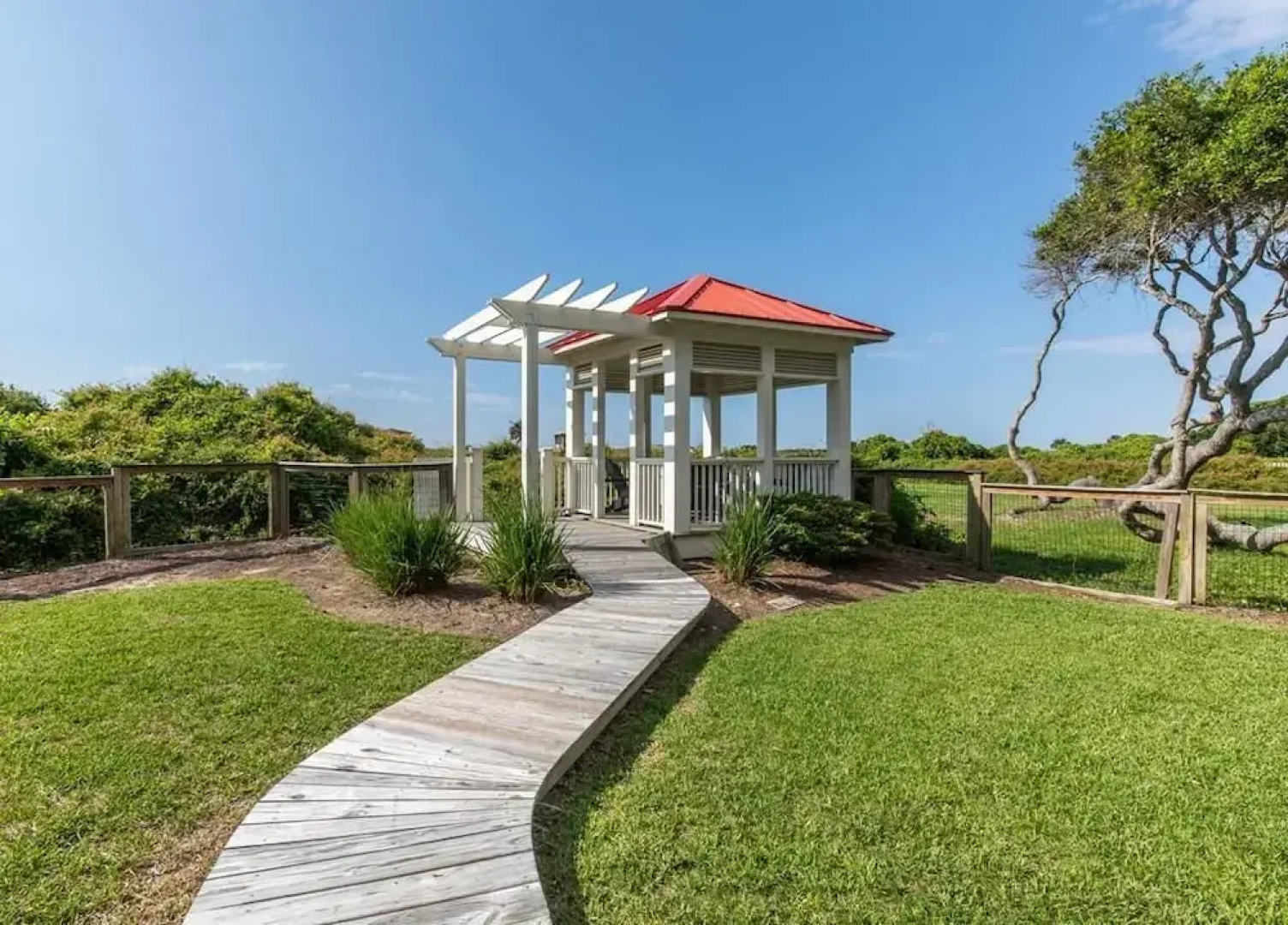 Palm Blvd 2906 - All Decked Out - 7 Br Home