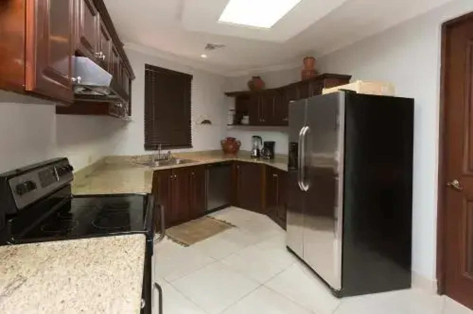 Luxury 3BR Condo with nice Oceanviews - Boug 1204