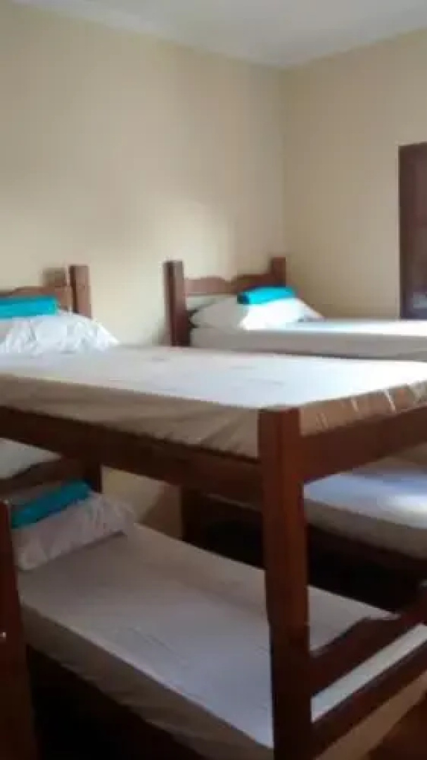 Hostel Casa Amarela
