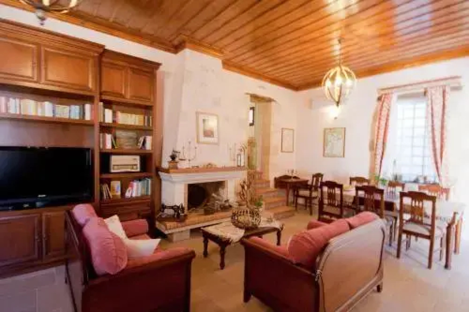 Rodanthi Guesthouse