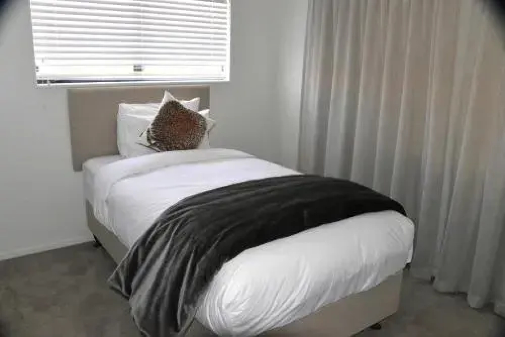 3 Brunton Place - Carrington Estate