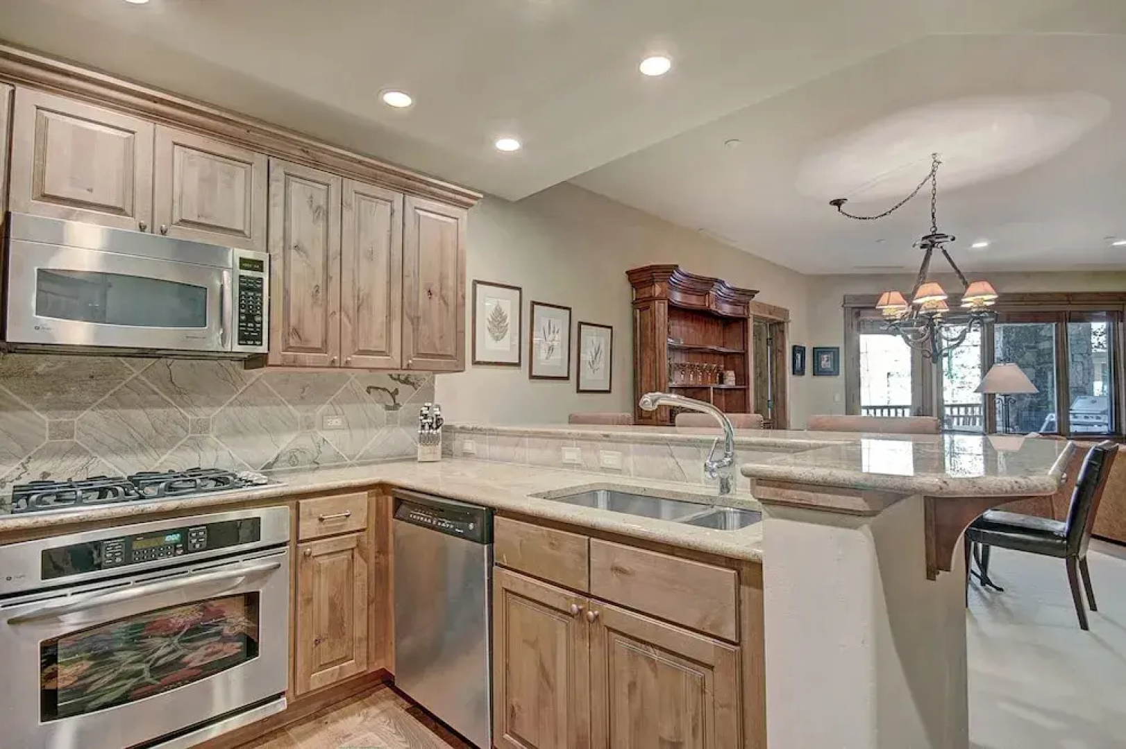 Arrowhead Village A304A