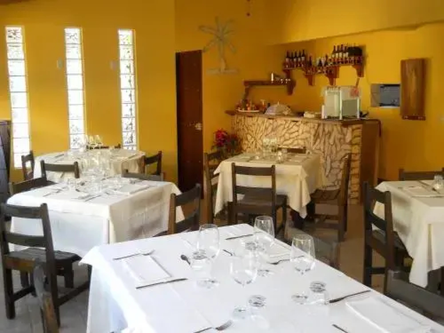 Marfi Inn
