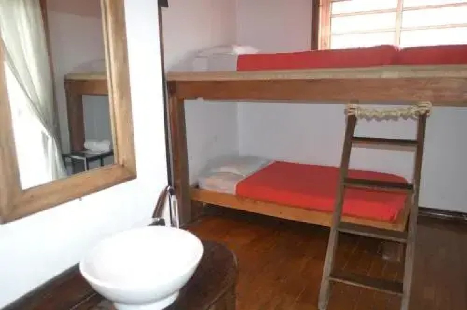 Hostal Colina de Lluvia