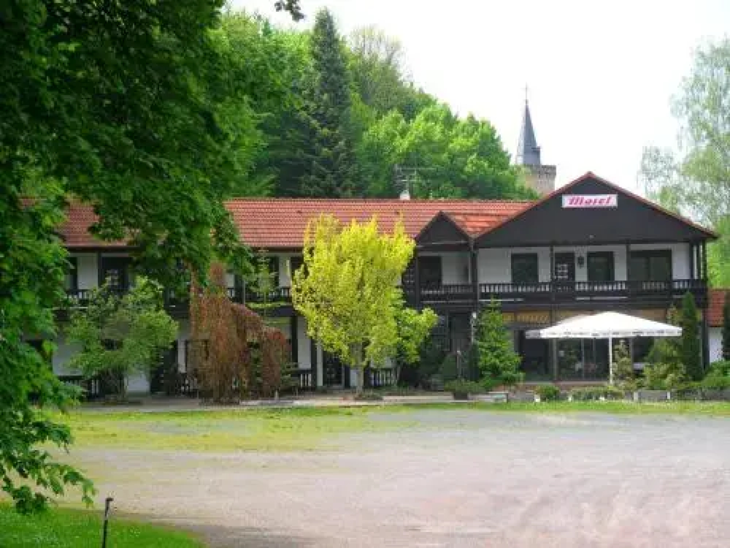 Motel Zur Festwiese