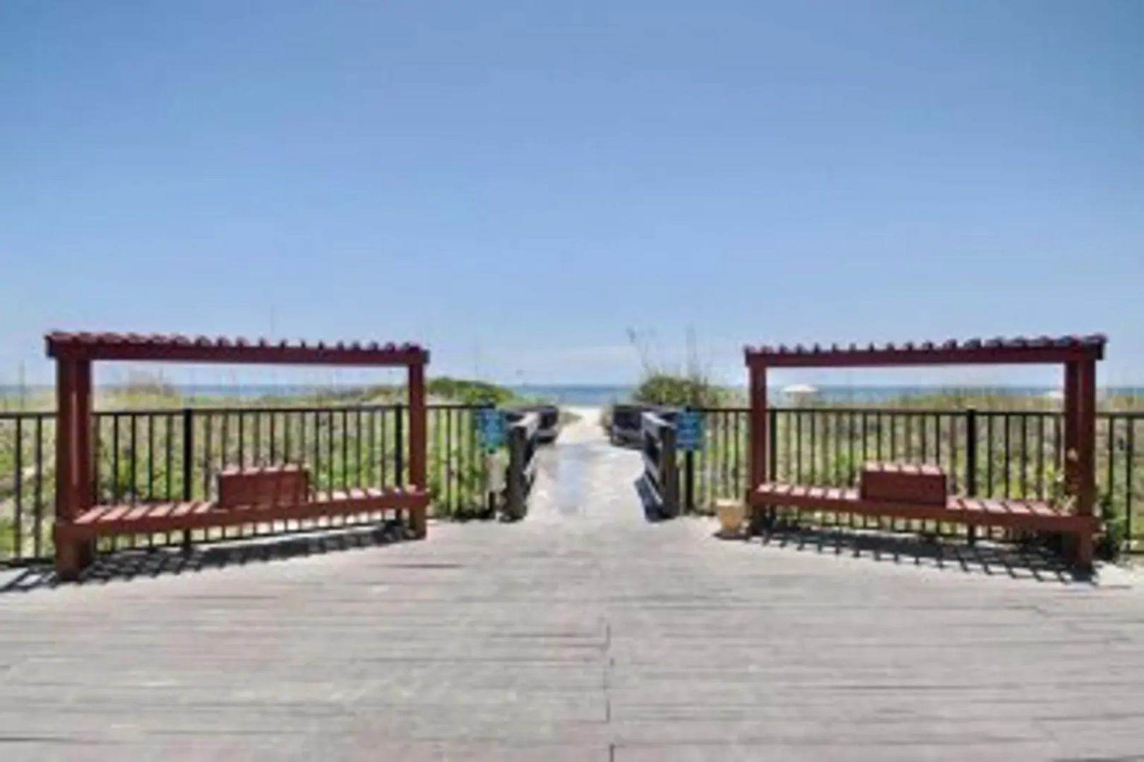 Brilliantly Decorated Condo for Your Perfect Beach Escape by RedAwning