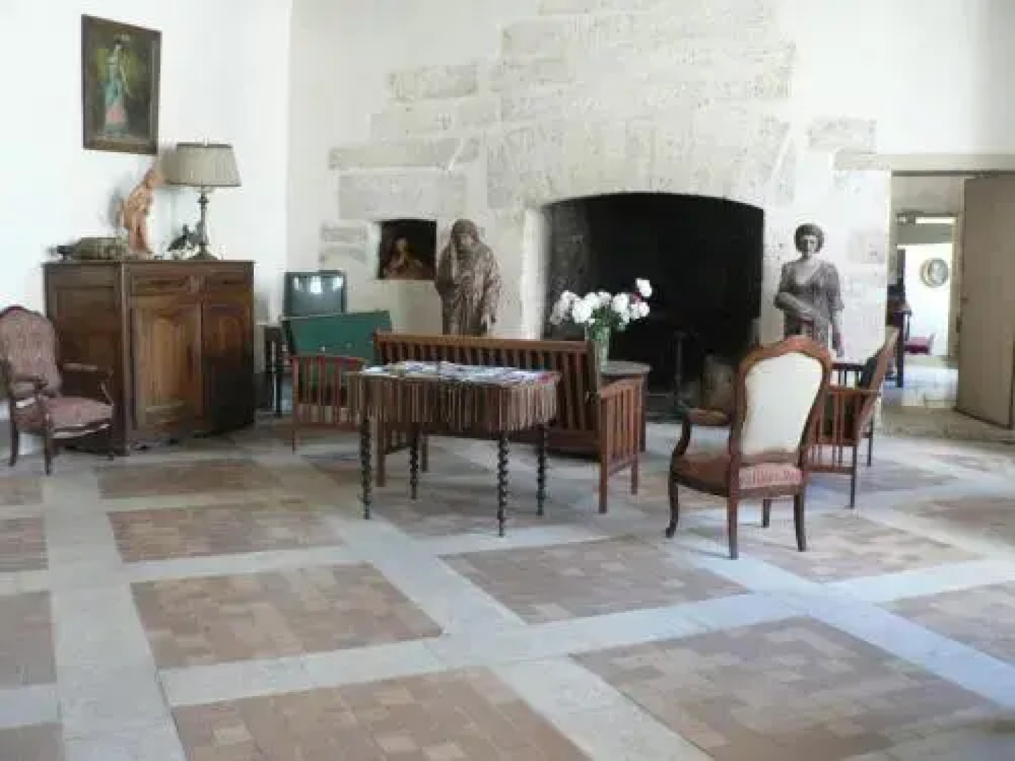 Chambres dHôtes et Gîtes du Château de Clauzuroux