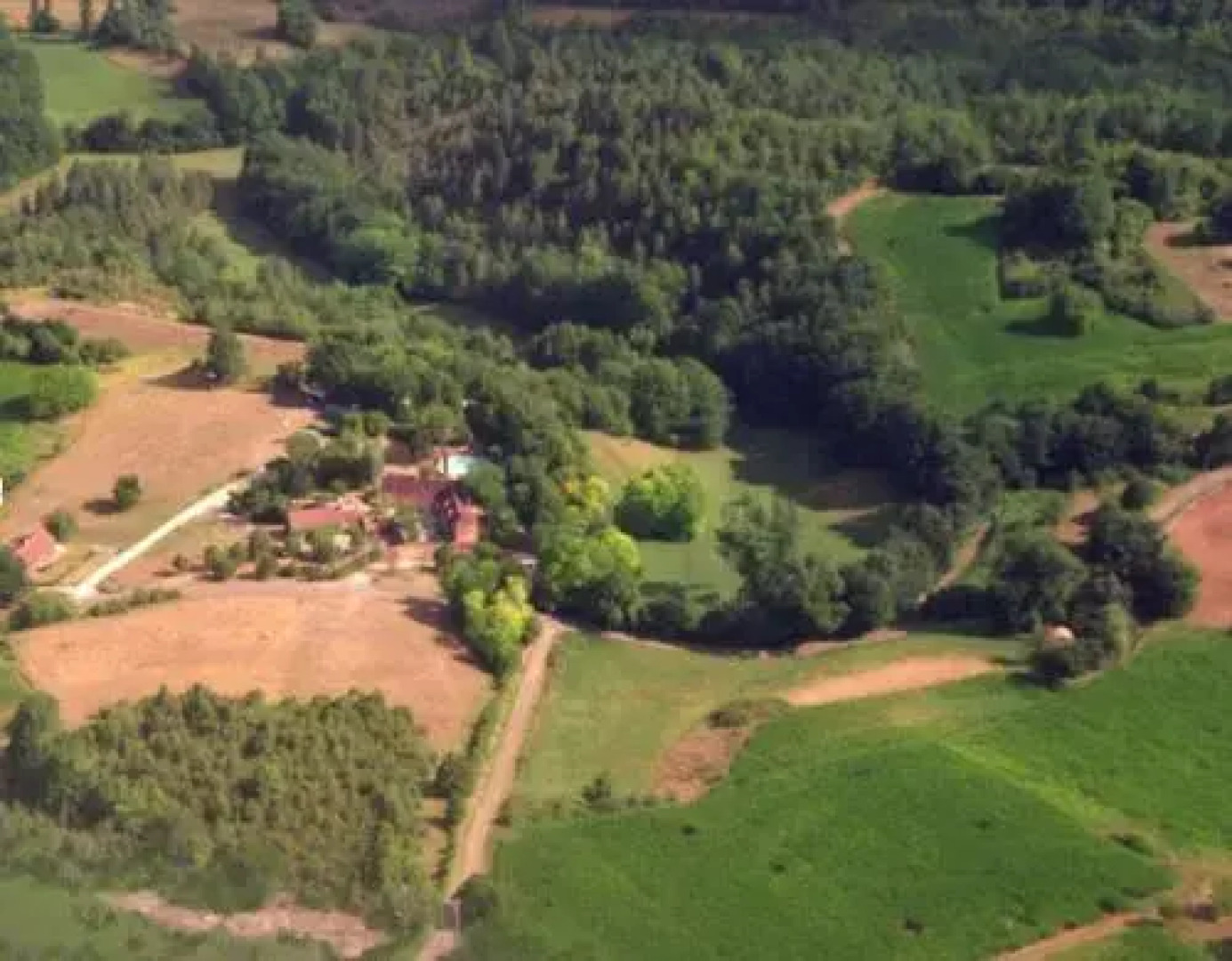 Chambres d'Hôtes et Roulotte Jeandemai