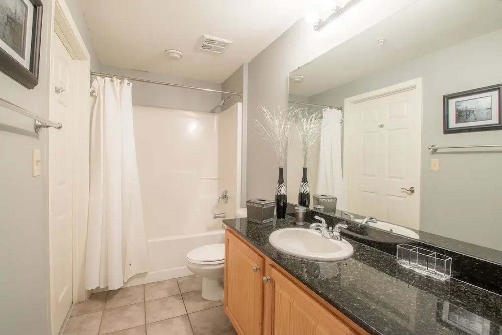 Legacy Towers-Legacy I 207