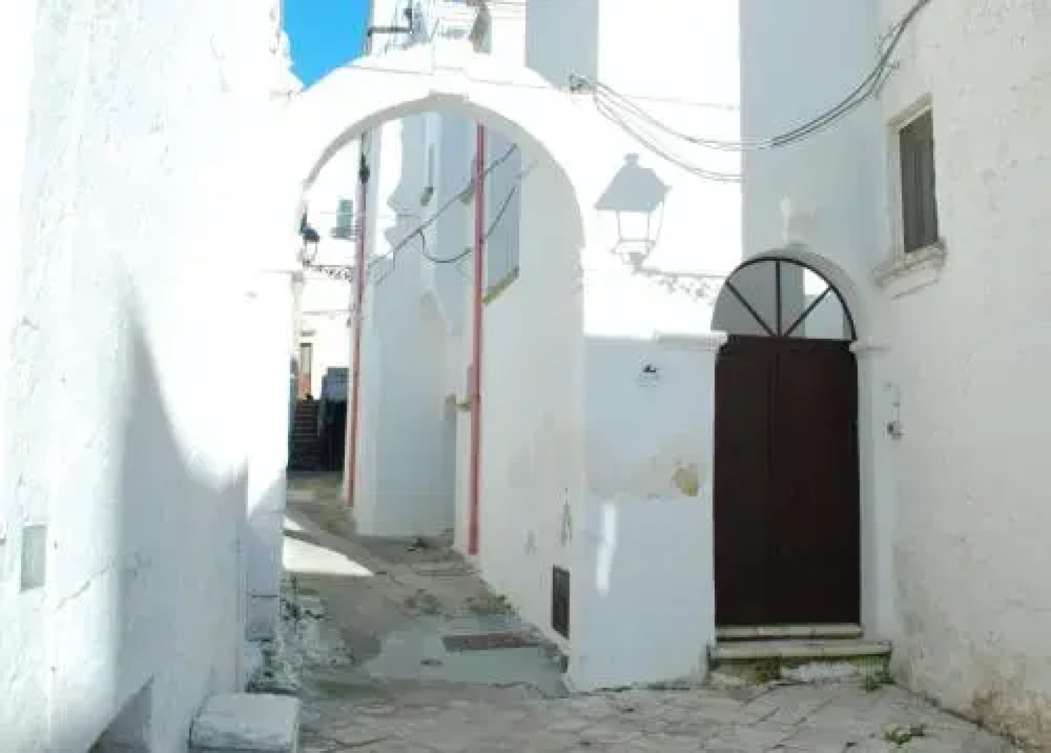 Sotto L'Arco