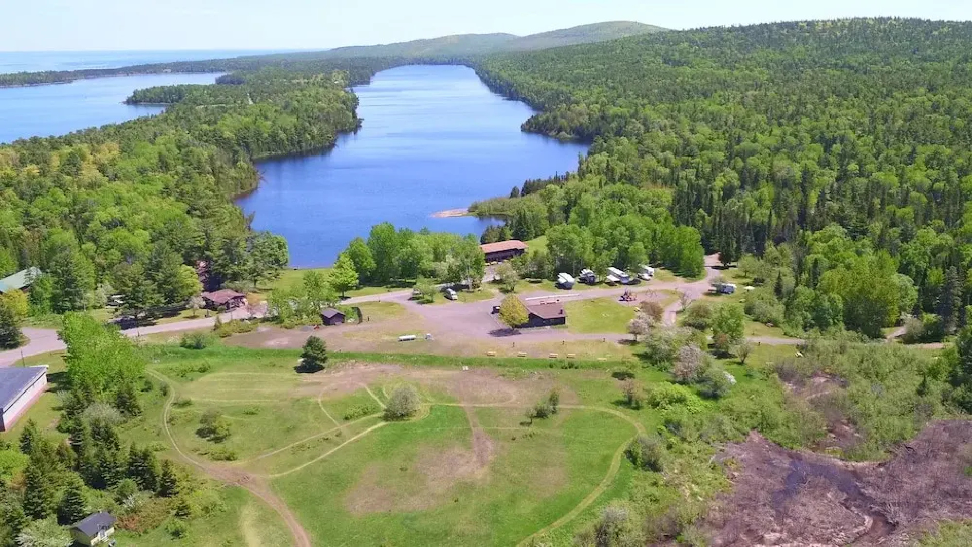 Lake Fanny Hooe Resort-2 bed With Balcony #12 1 Bedroom 1 Bathroom Hot