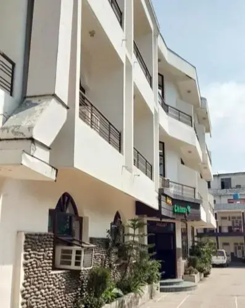 Hotel Char Chinar by MTMC Rooms