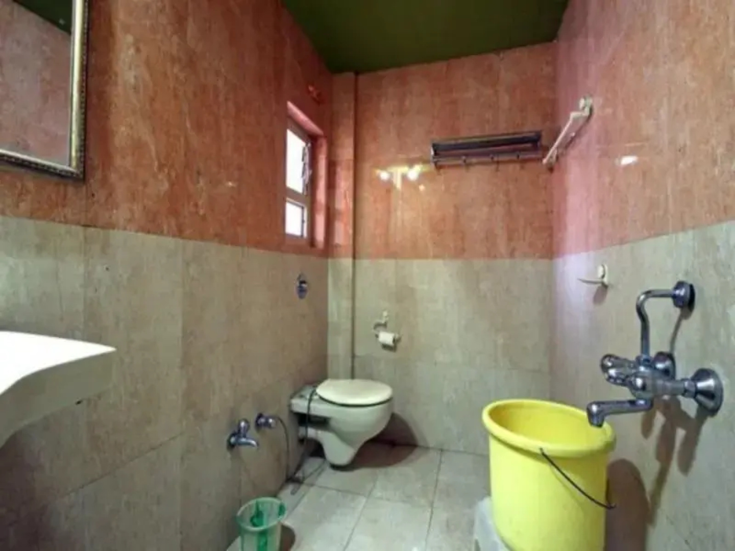 Hotel Tourist International