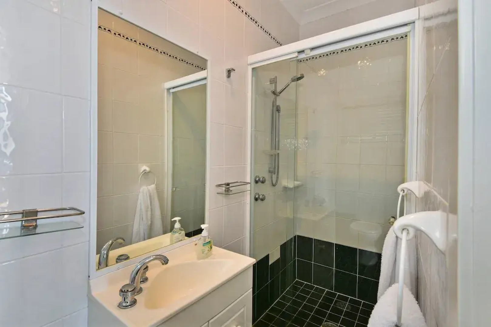 JoeAnne at Blue Bay Absolute Beachfront