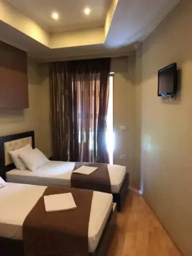 Shehu Hotel