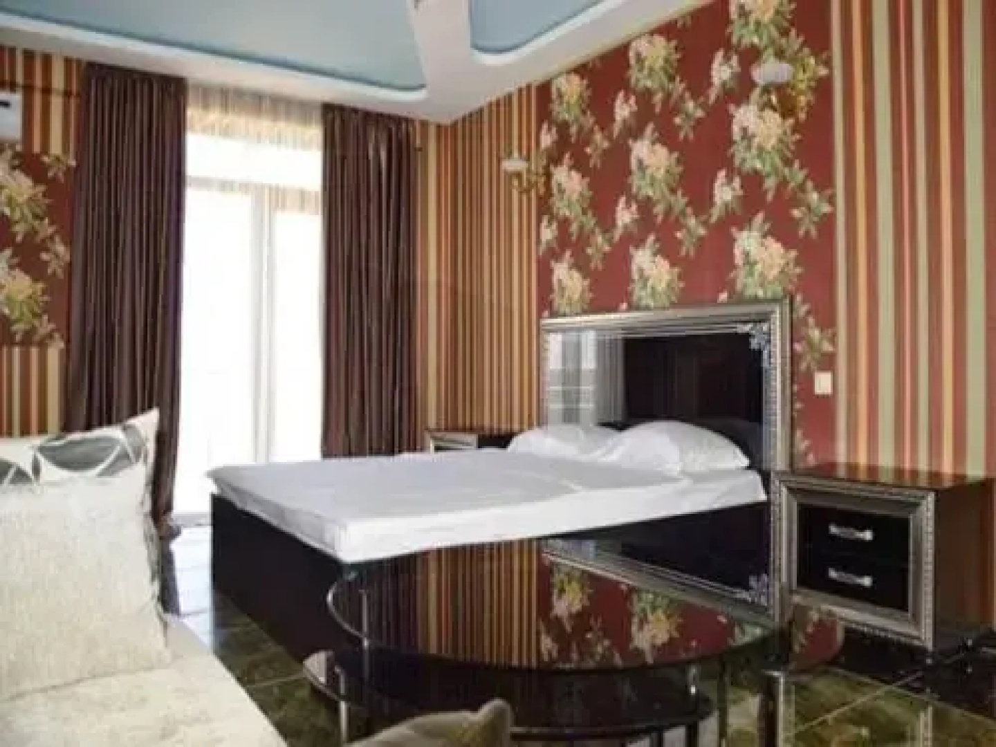 Guria Palace Hotel