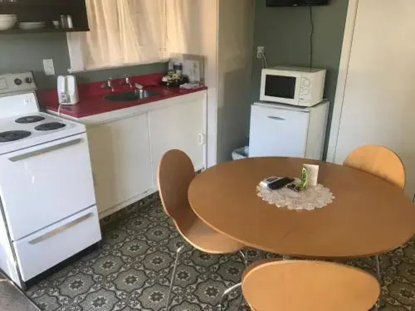 New Windsor Lodge & Caravan Park