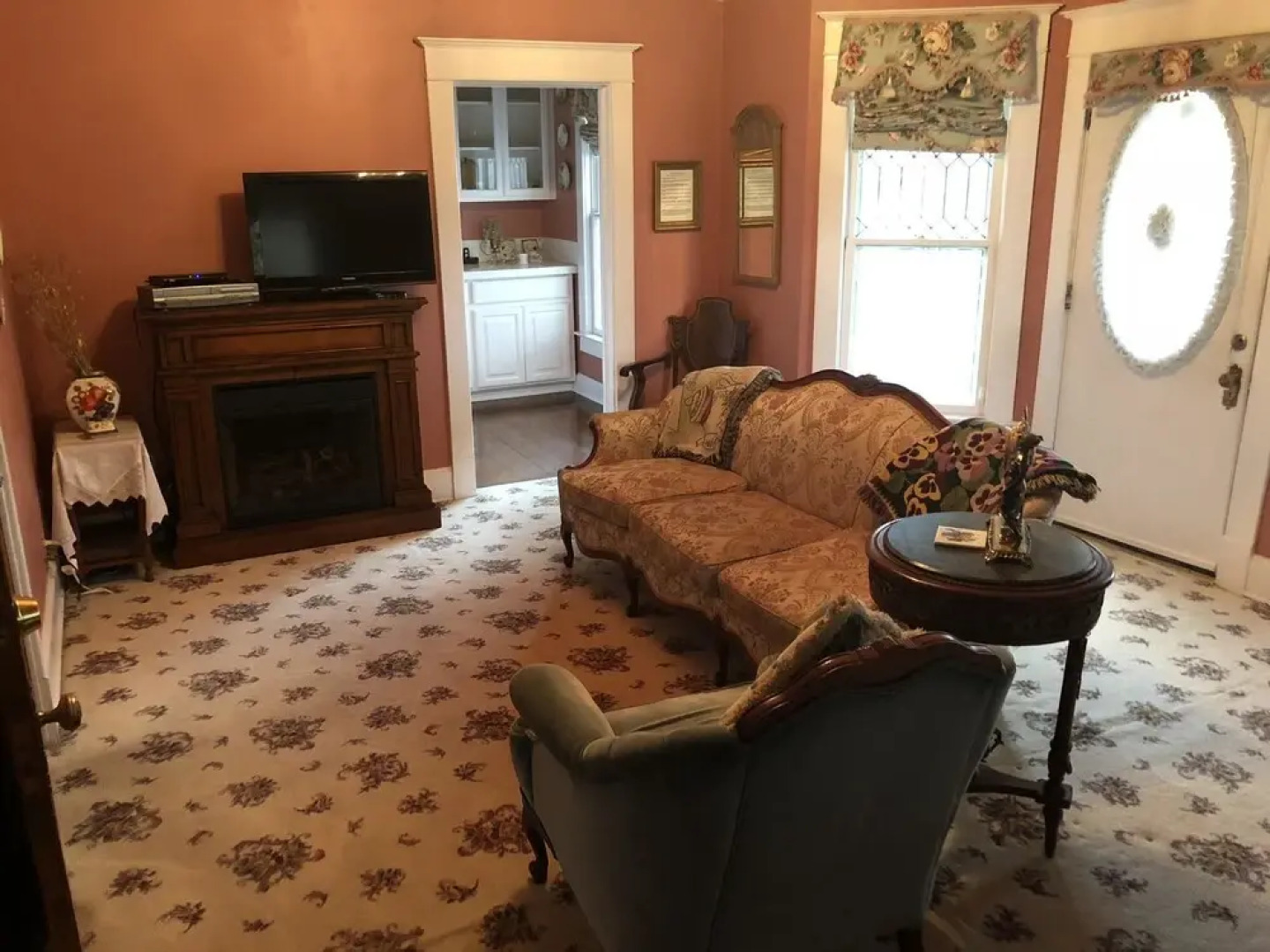 Hayes House Luxury Suites