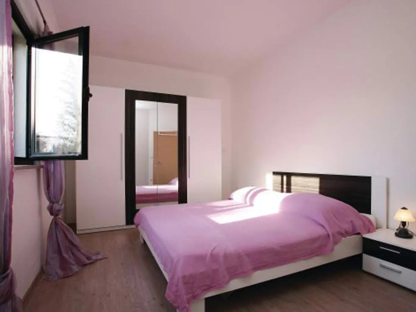 Holiday Home Dori (LBN394)