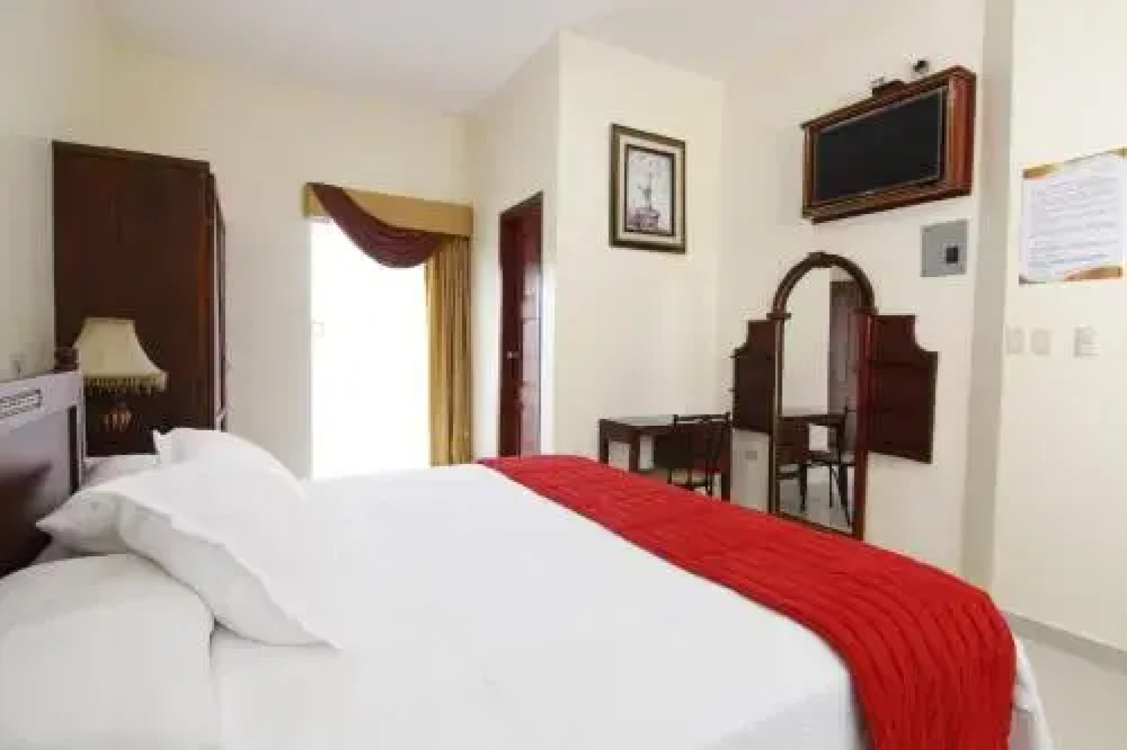 Hotel Versailles Internacional