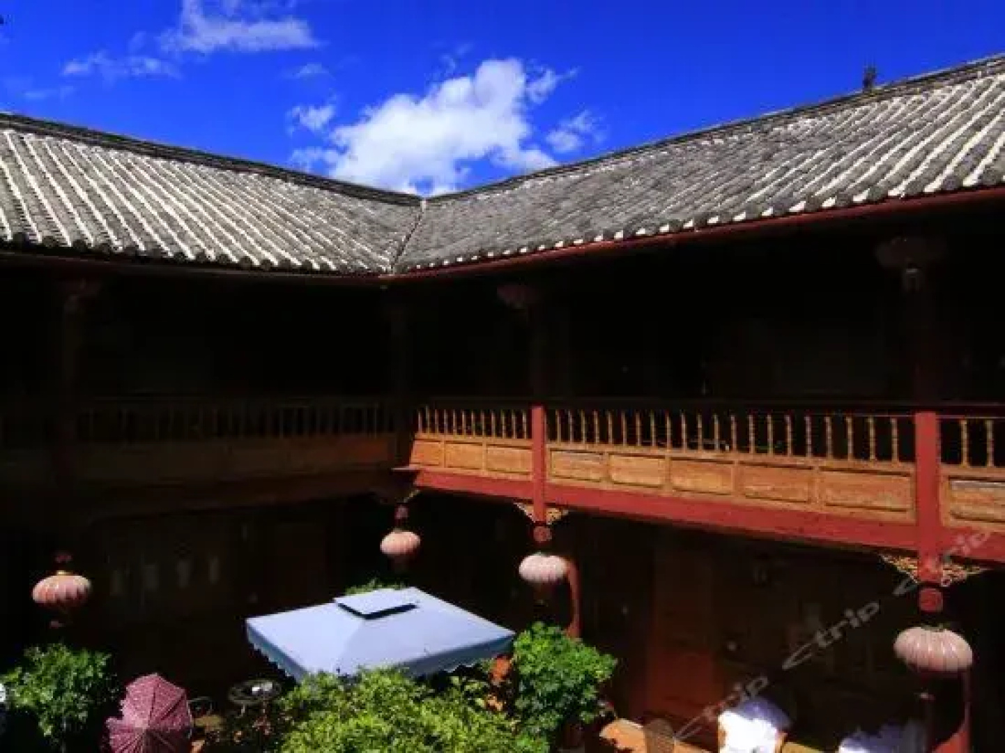 丽江德鑫酒店