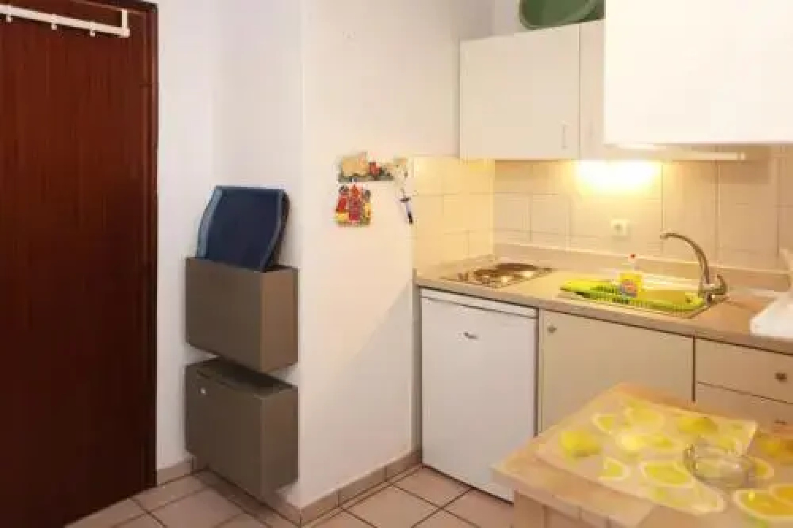 Anthos Apartments