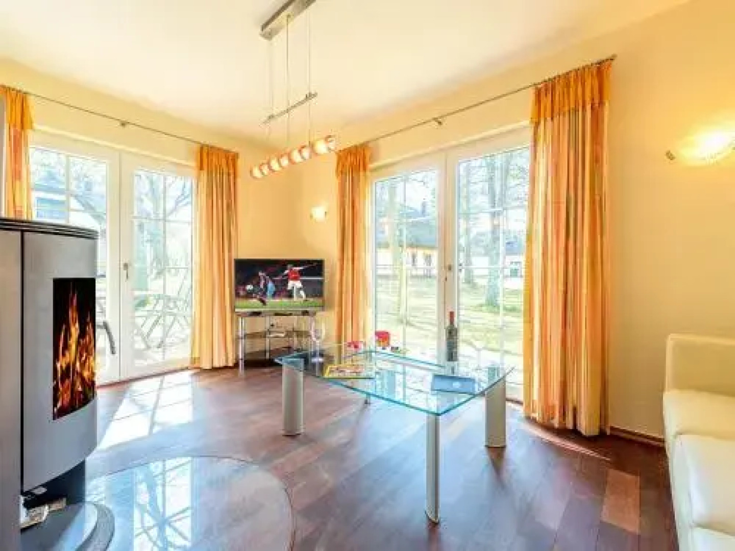Reetdachhaus mit Sauna, Kamin & Terrasse - D 028.032