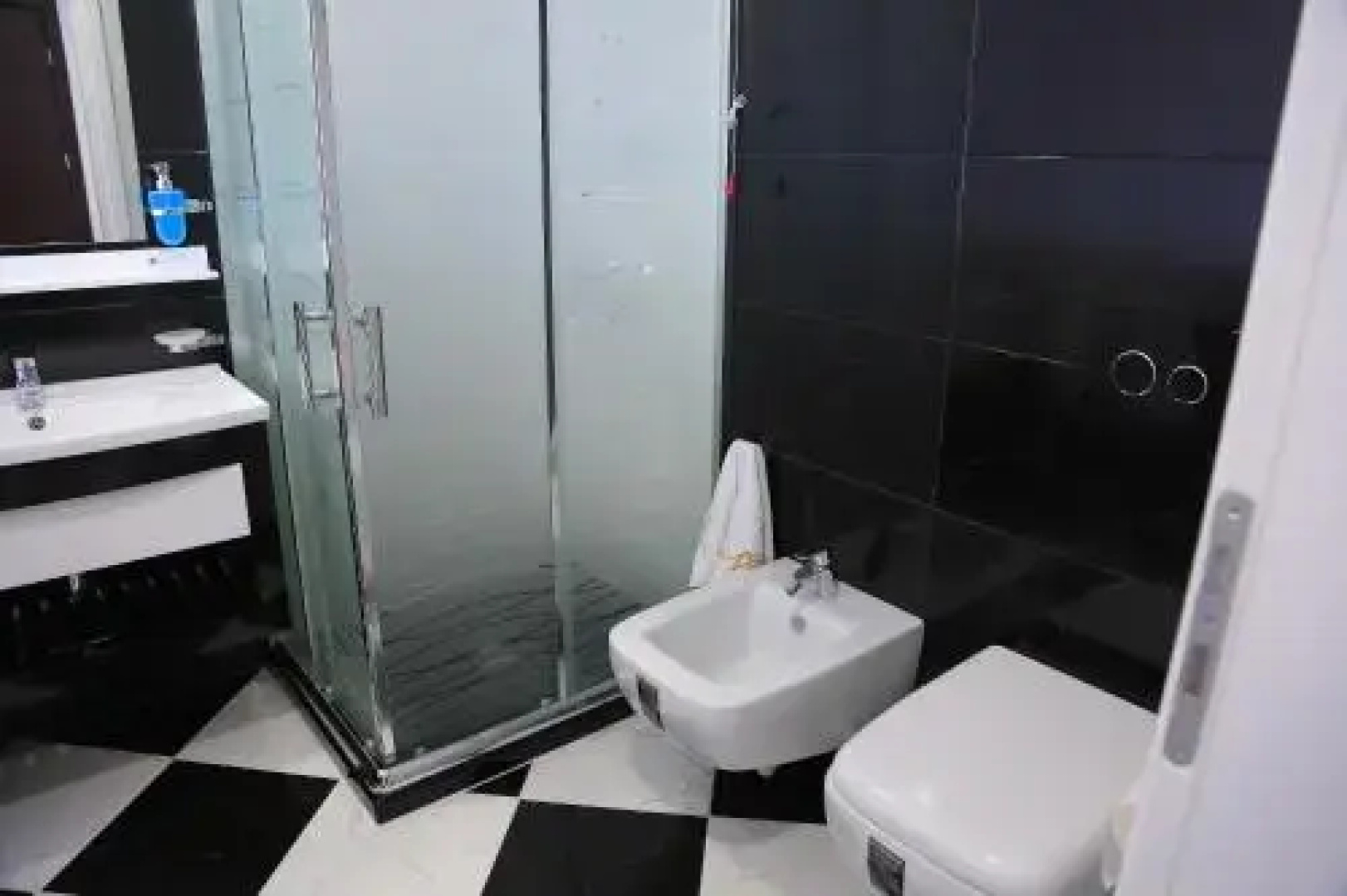 Nomelia Residence Hotel