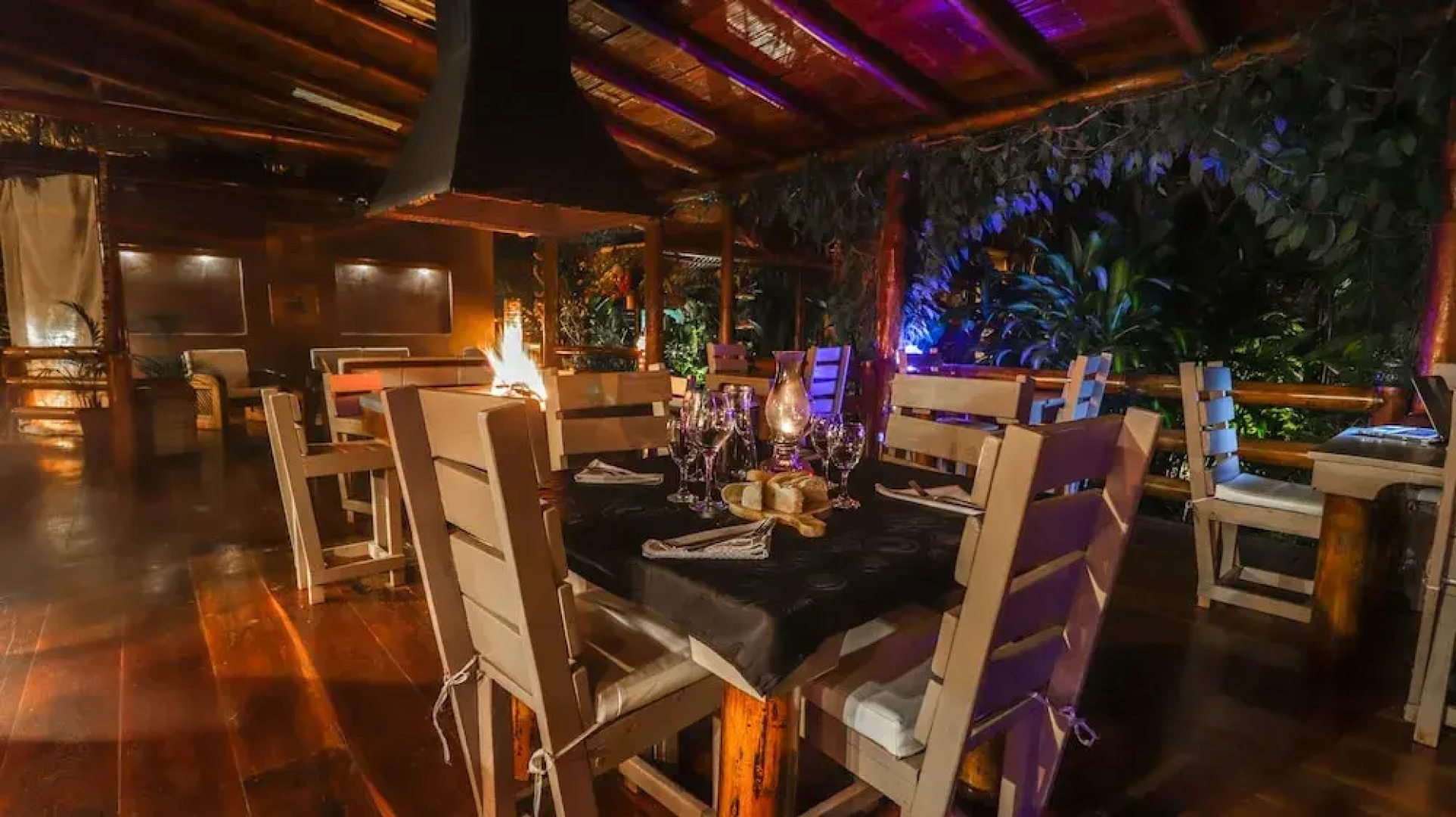 La Bicok Lodge.