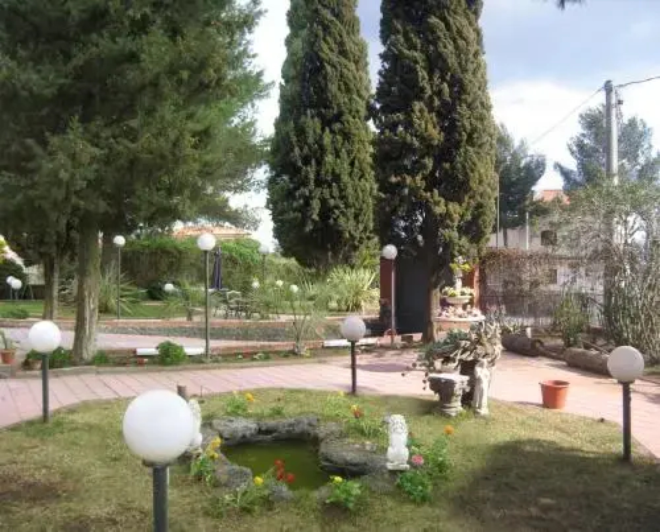 Athena Garden
