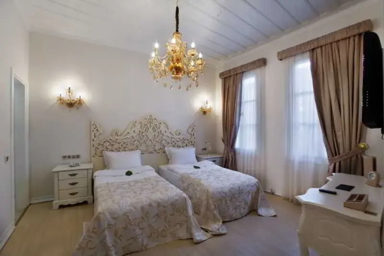 Elegance Dream