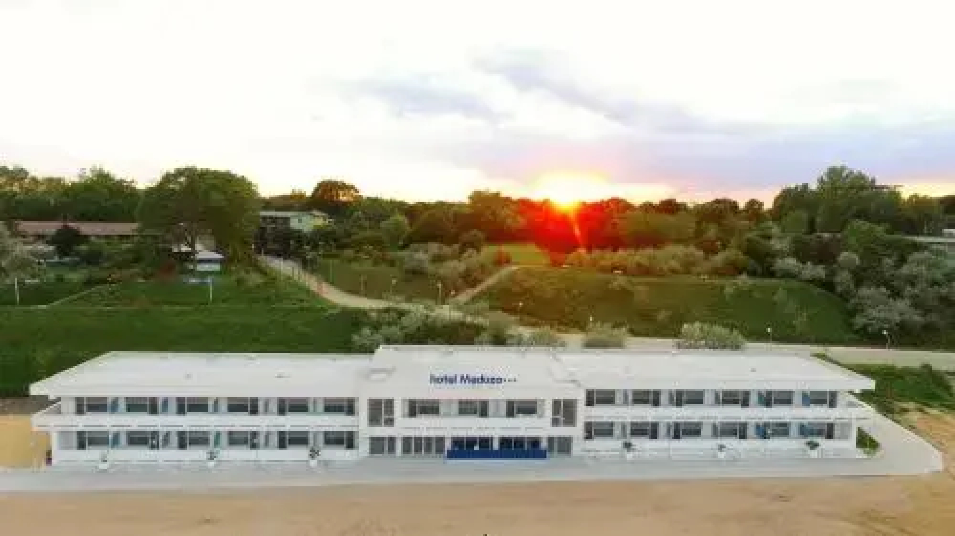 Meduza Hotel