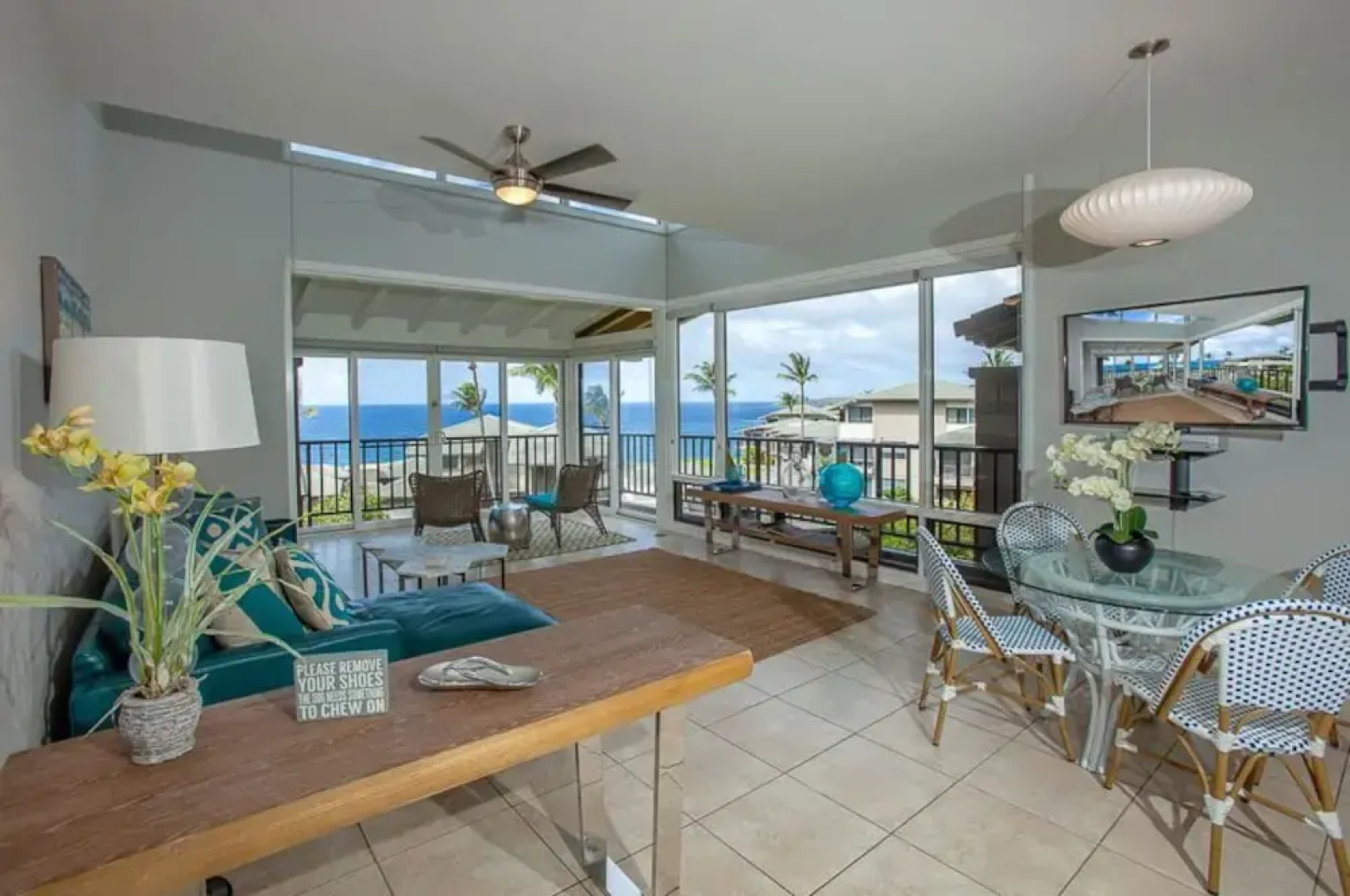 Bay Villa 32B3 Gold Ocean View by RedAwning