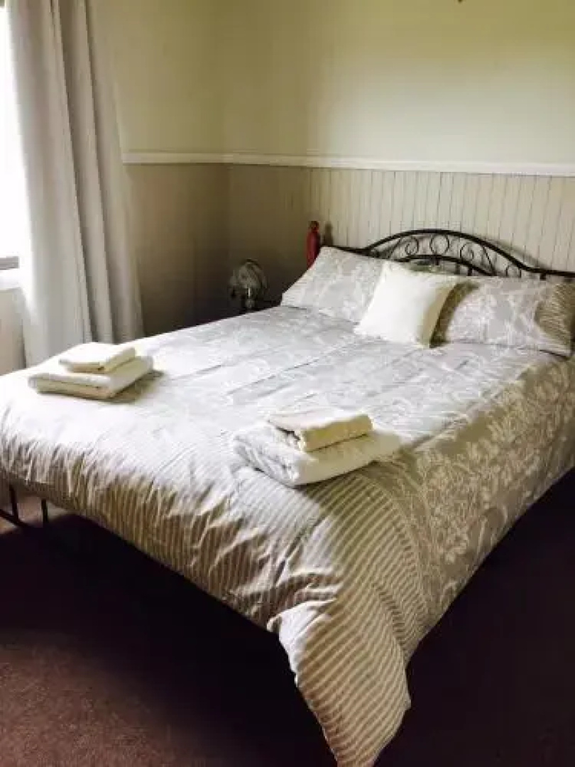 Riverland Holiday Cottage