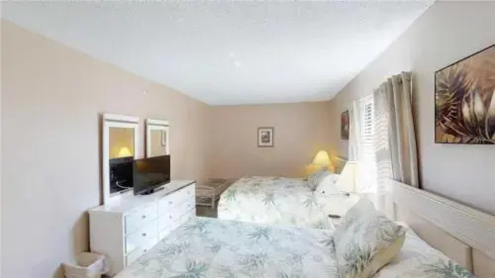 Sandy Shores Condos #301