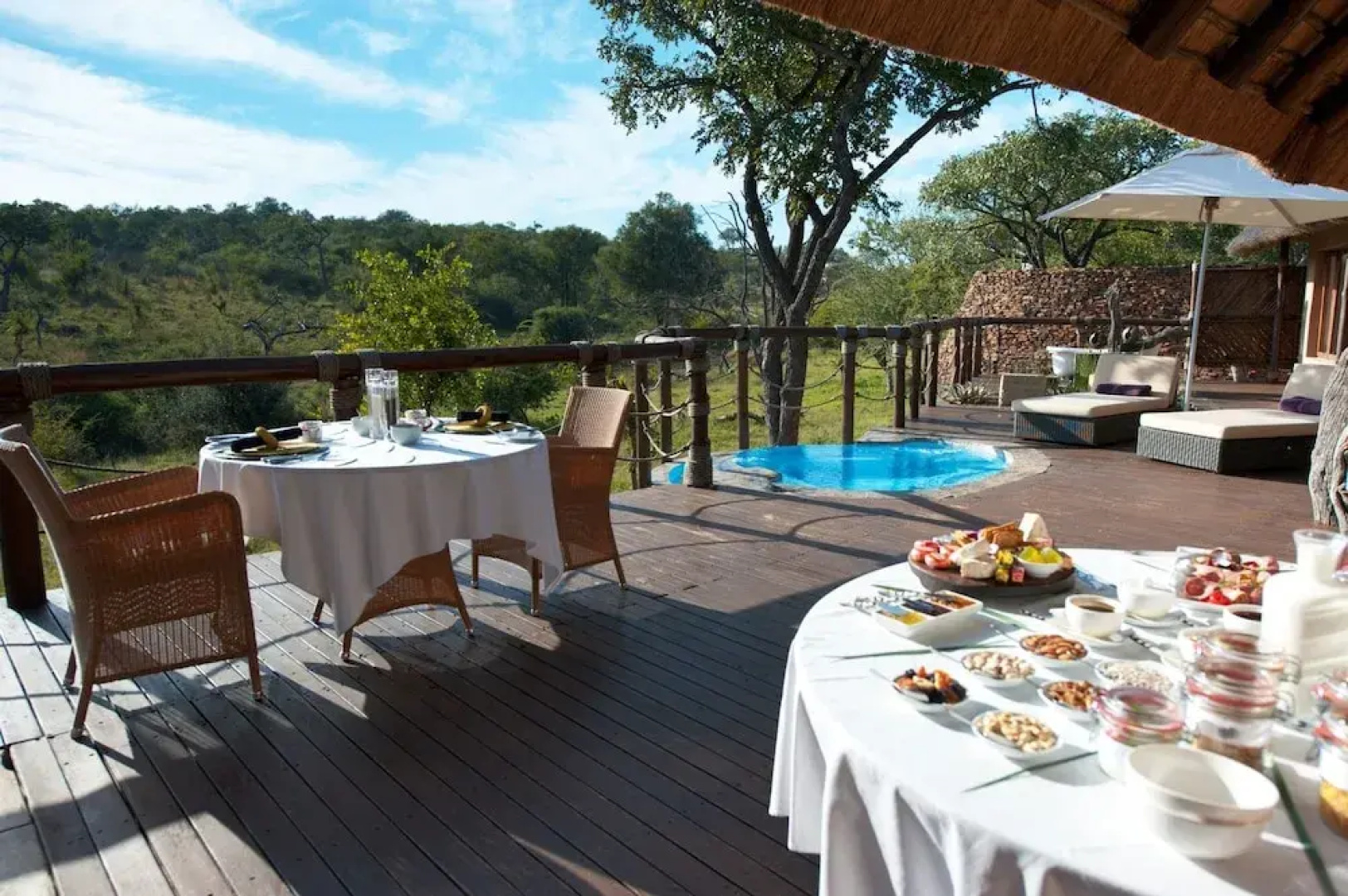Royal Madikwe Luxury Safari Lodge