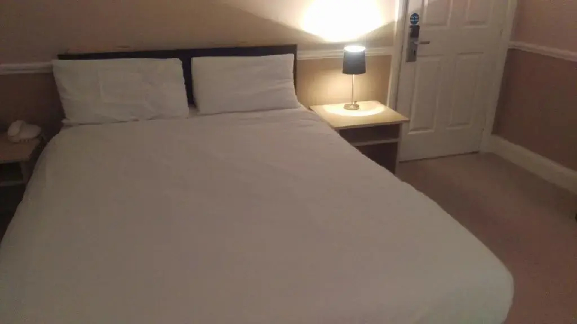 Woking Hotel