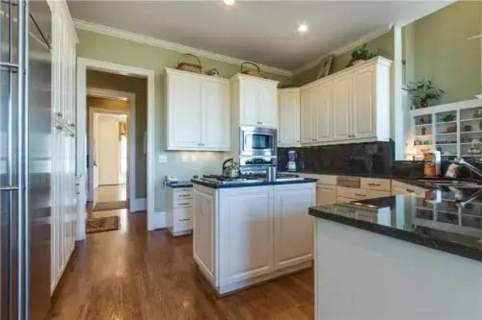 Ocean Forest Lane 1131 by RedAwning