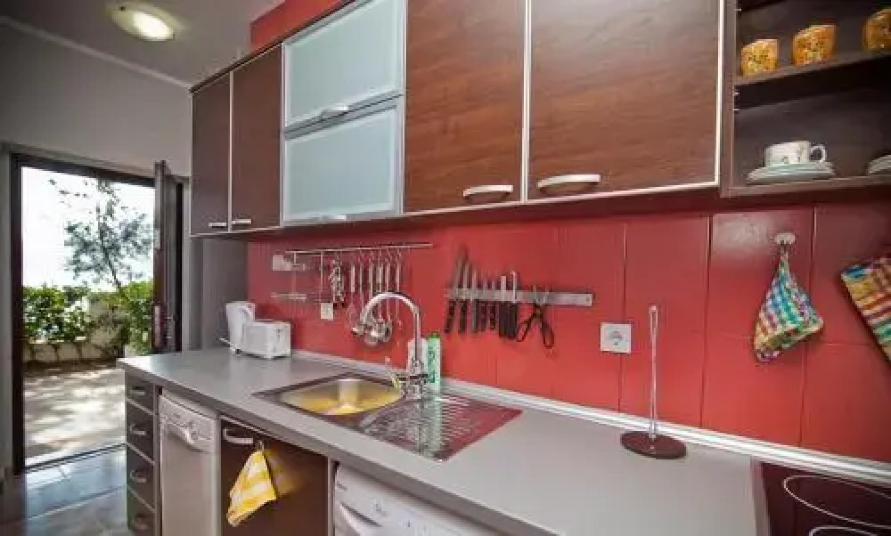 Perast Waterfront Apartments