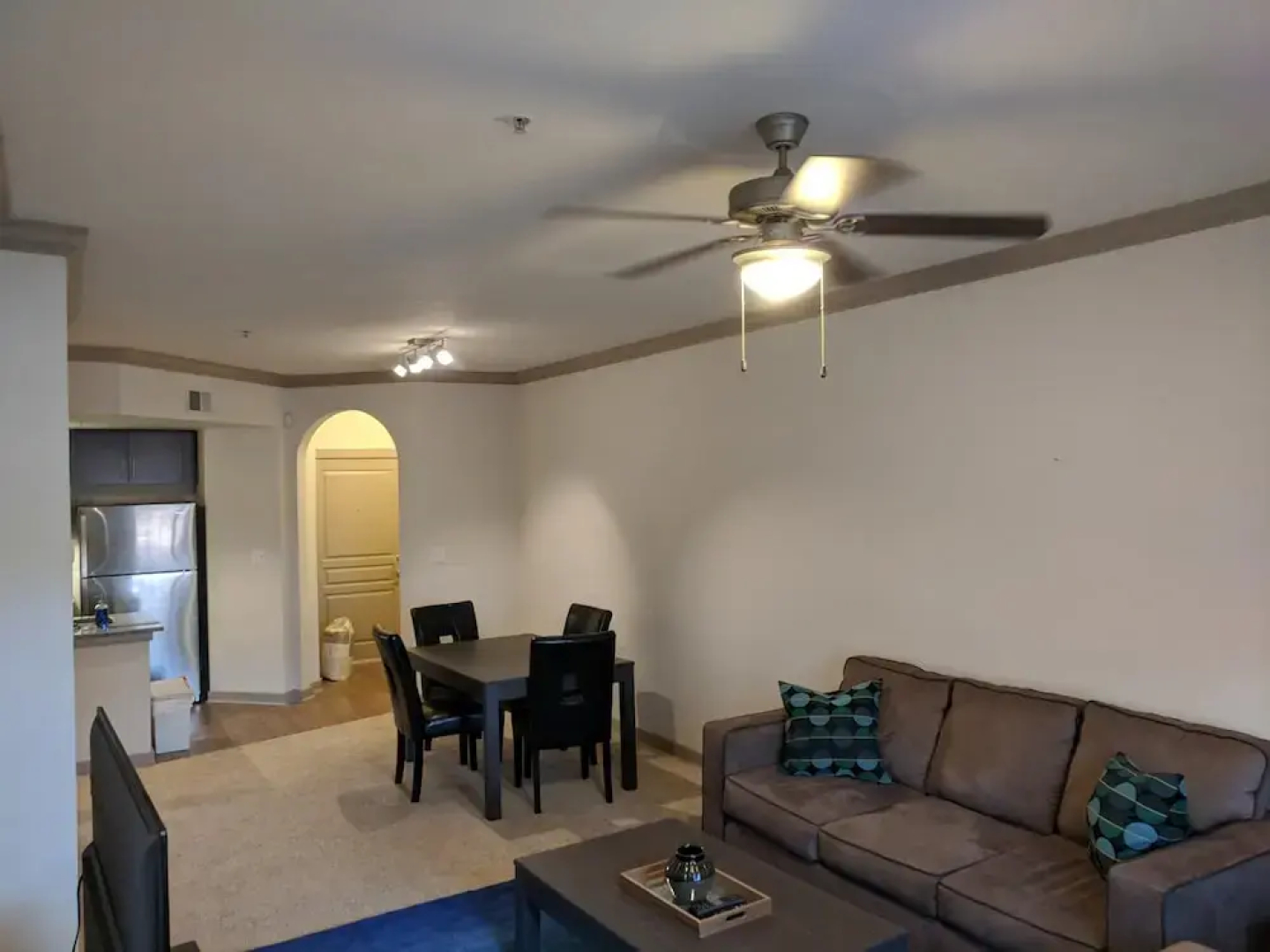 Midtown 240 By Homecomfortstay
