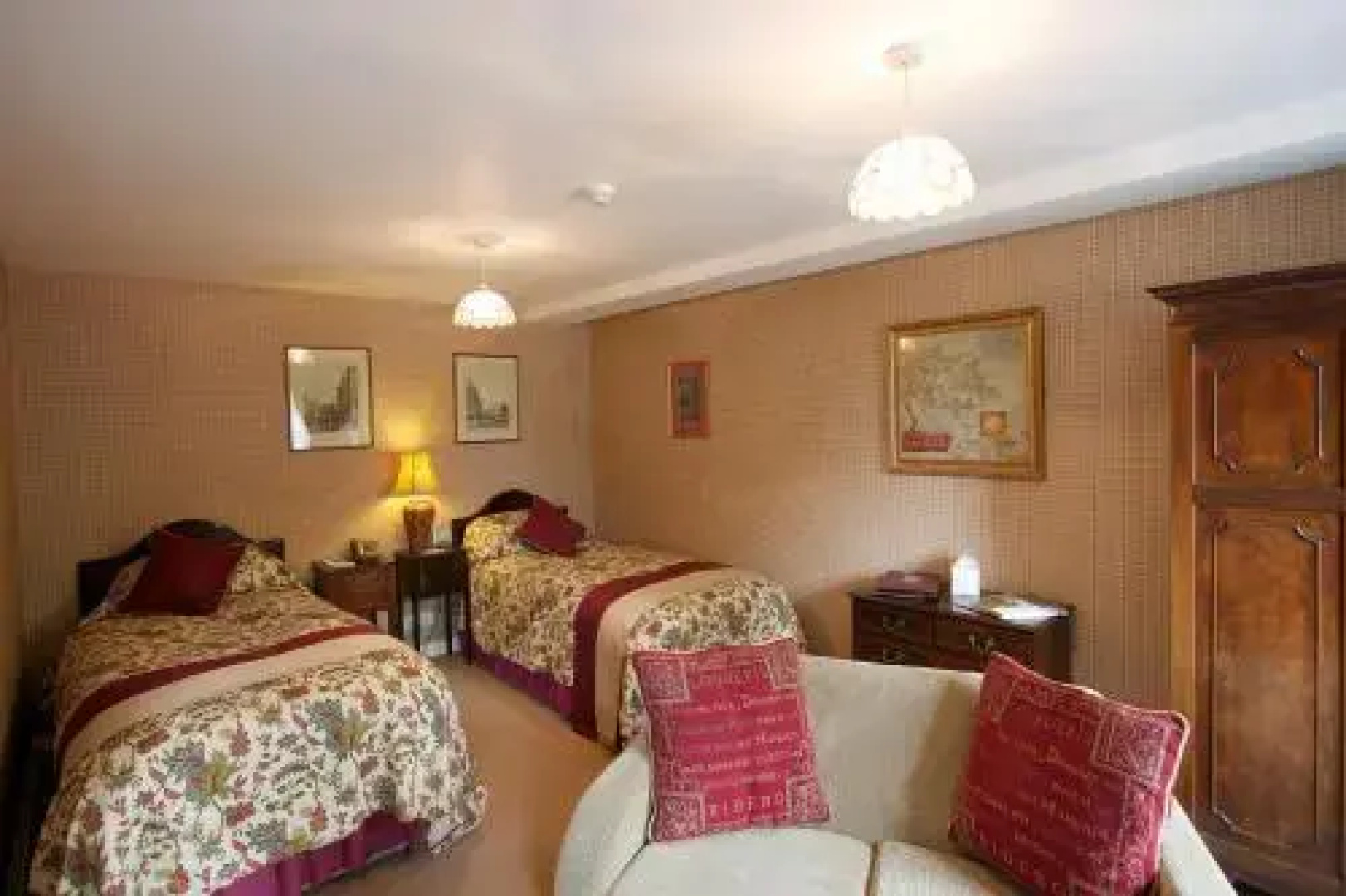 Farthings Country House Hotel
