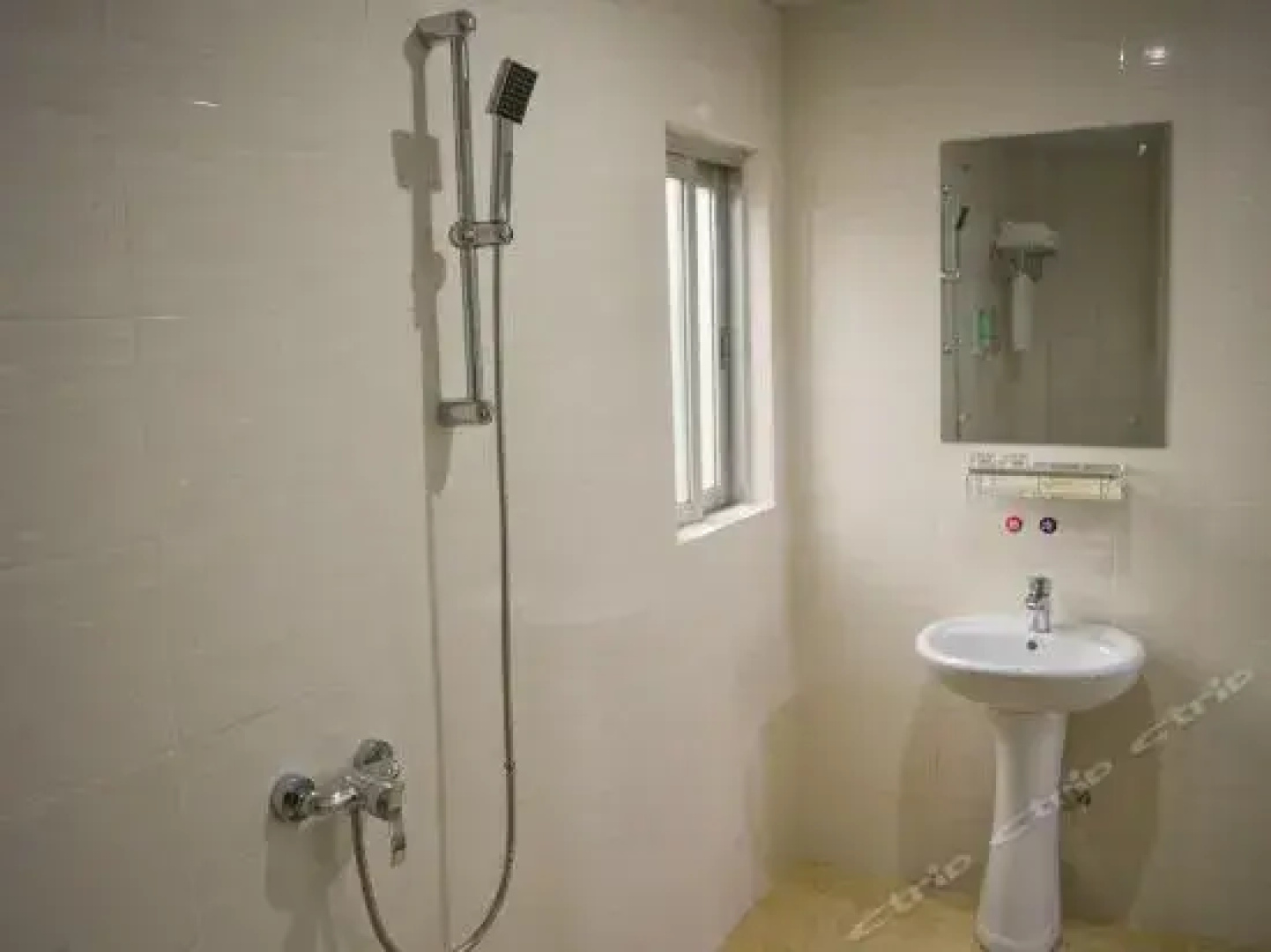 Xingfeng Business Hotel