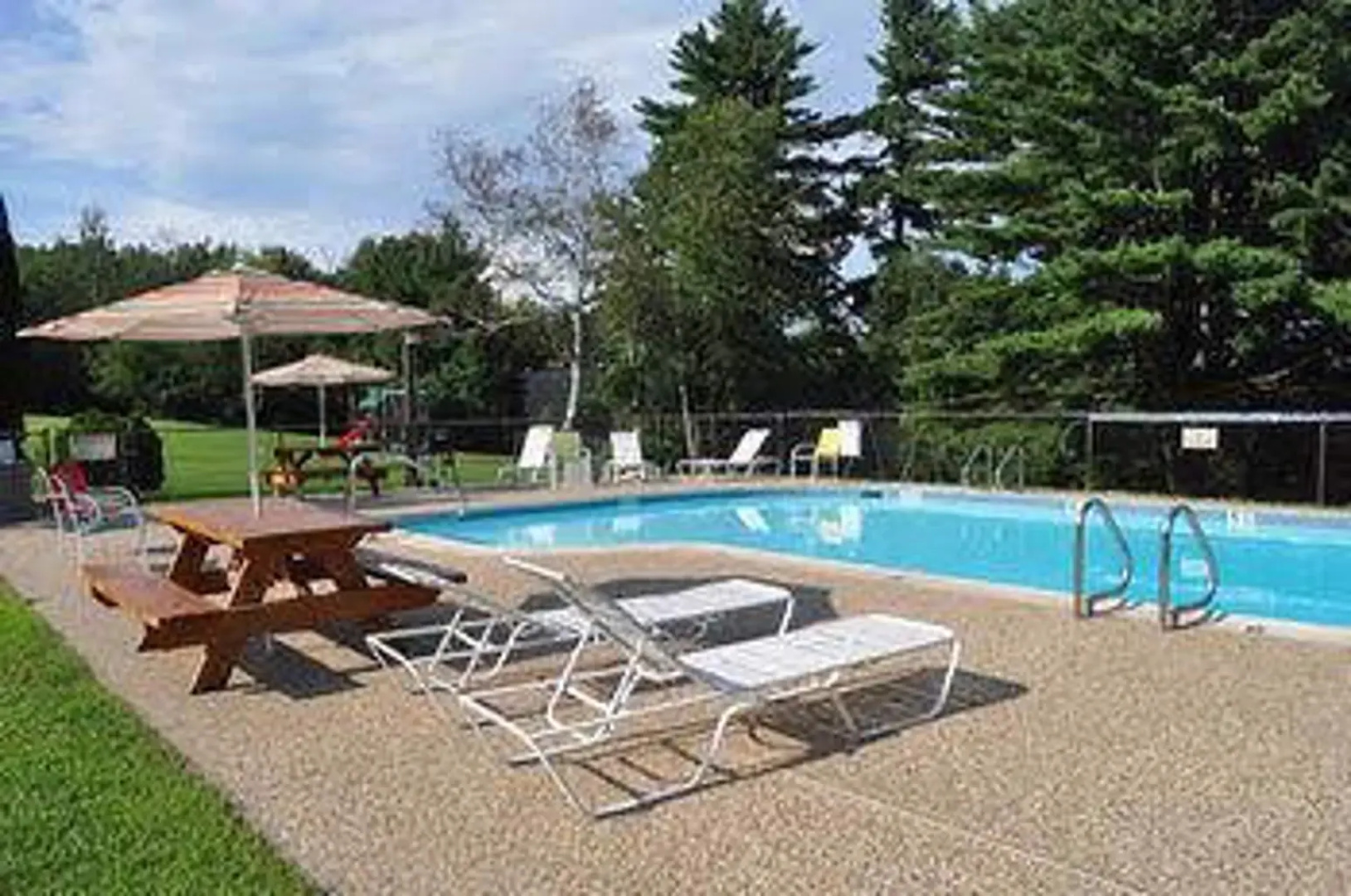 Cedar Lodge