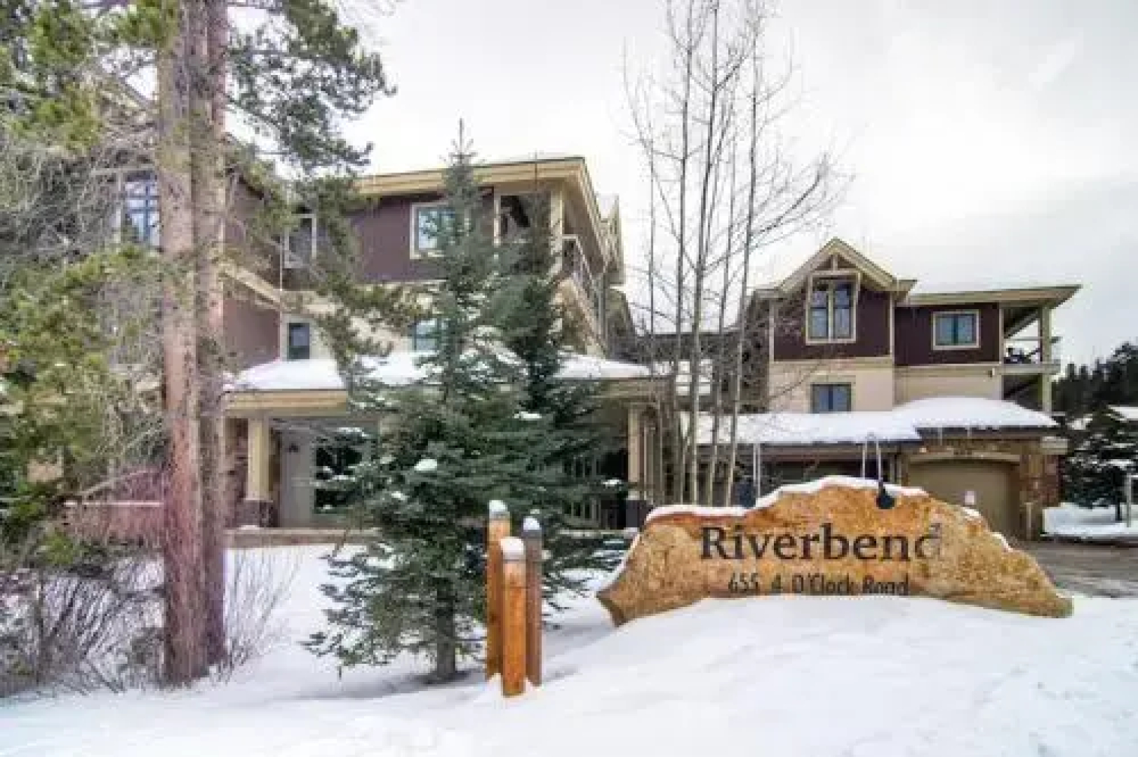 Tyra Riverbend #117 (Ski-in, Ski-out Condo)