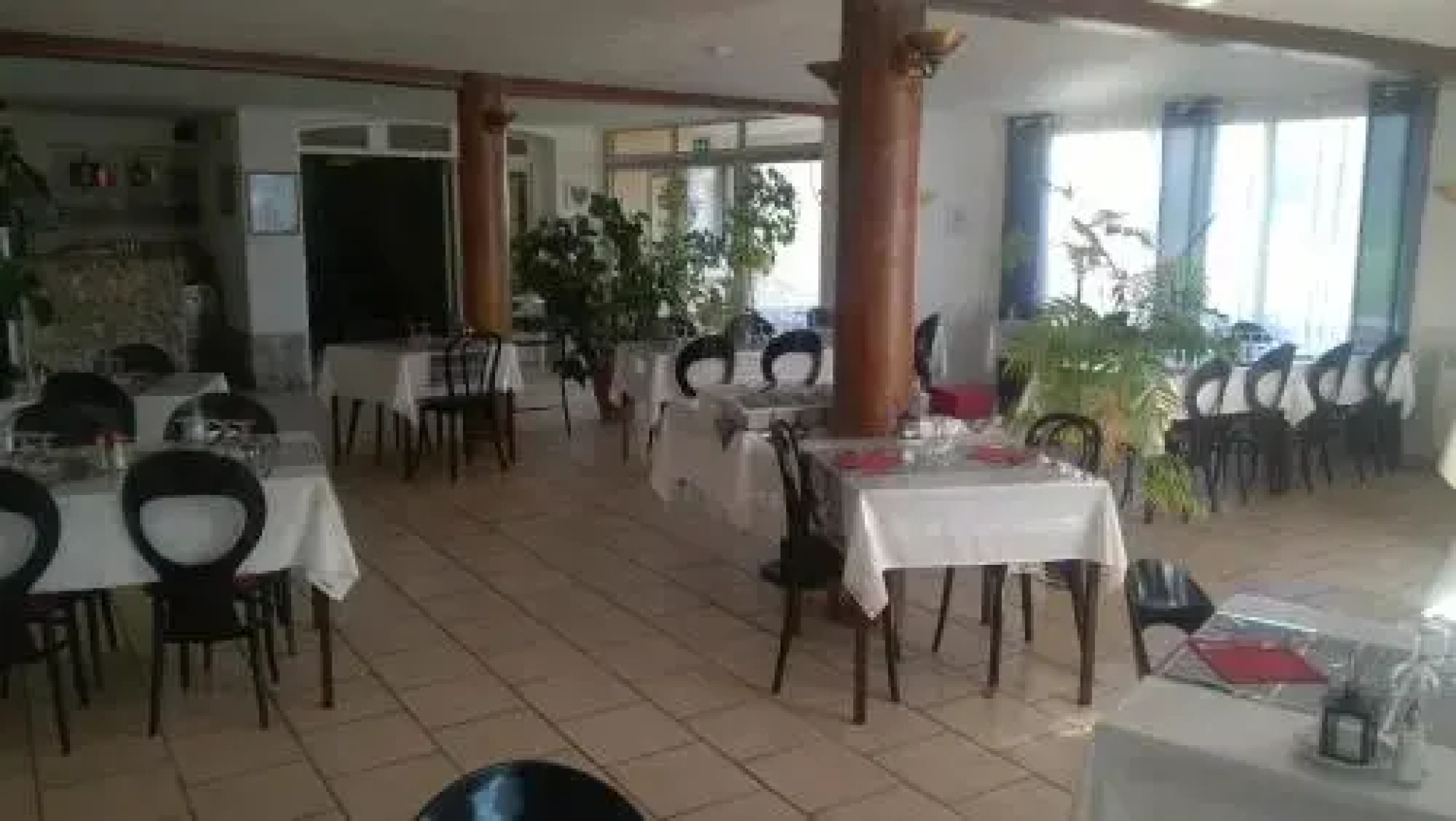 Hôtel Restaurant Douce France