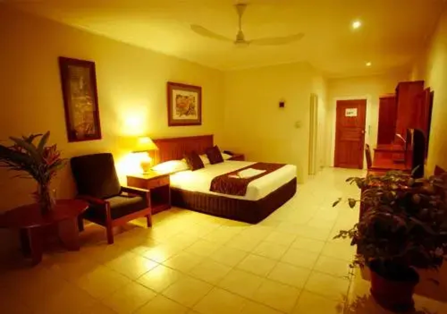 Liamo Reef Resort