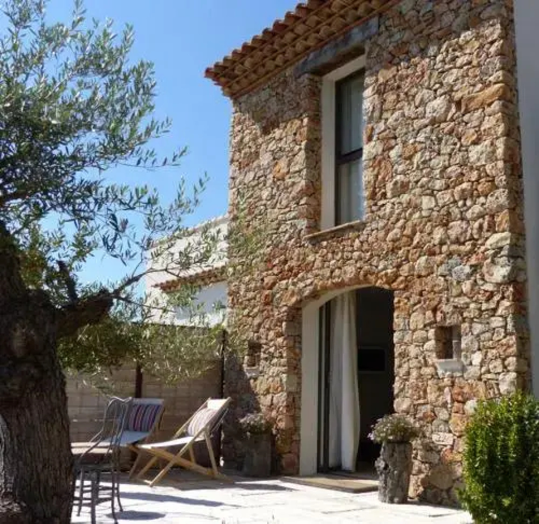 Le Clos Des Cambres