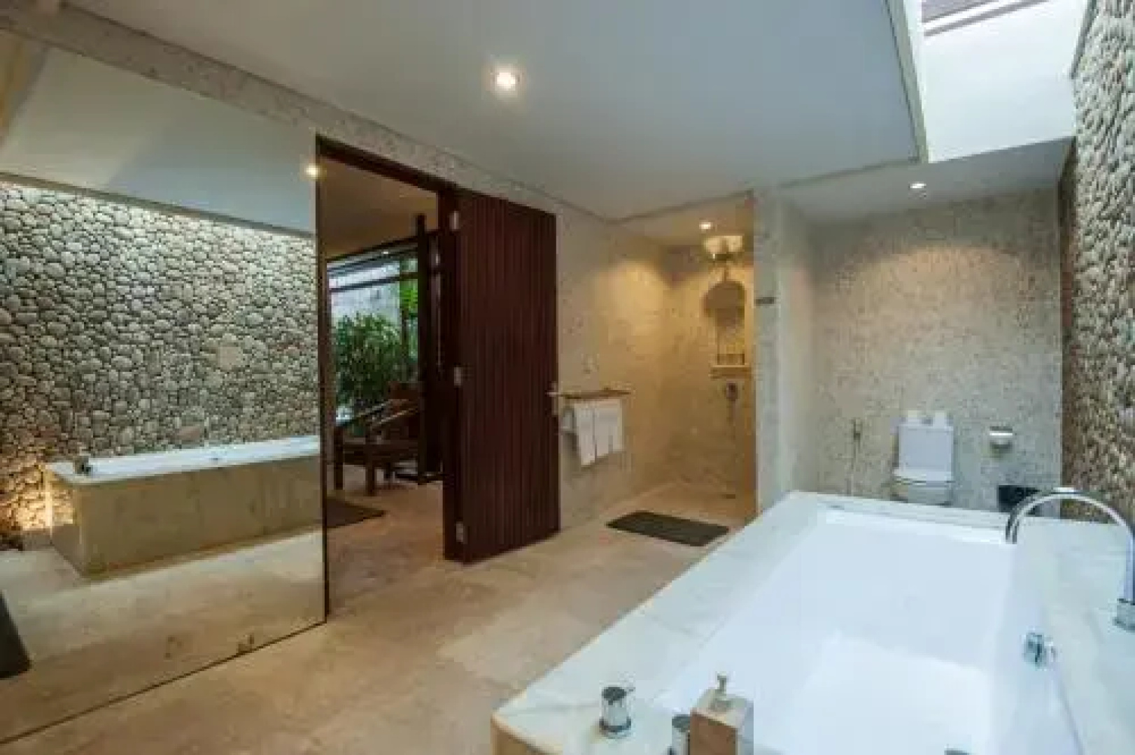 Echo Beach Residence
