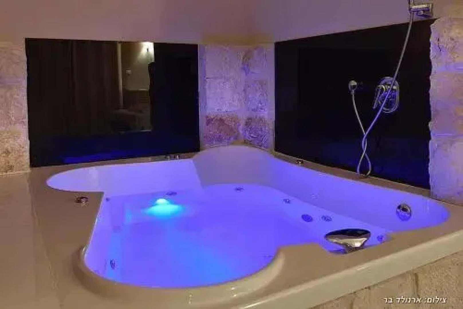 Monro Boutique Suites