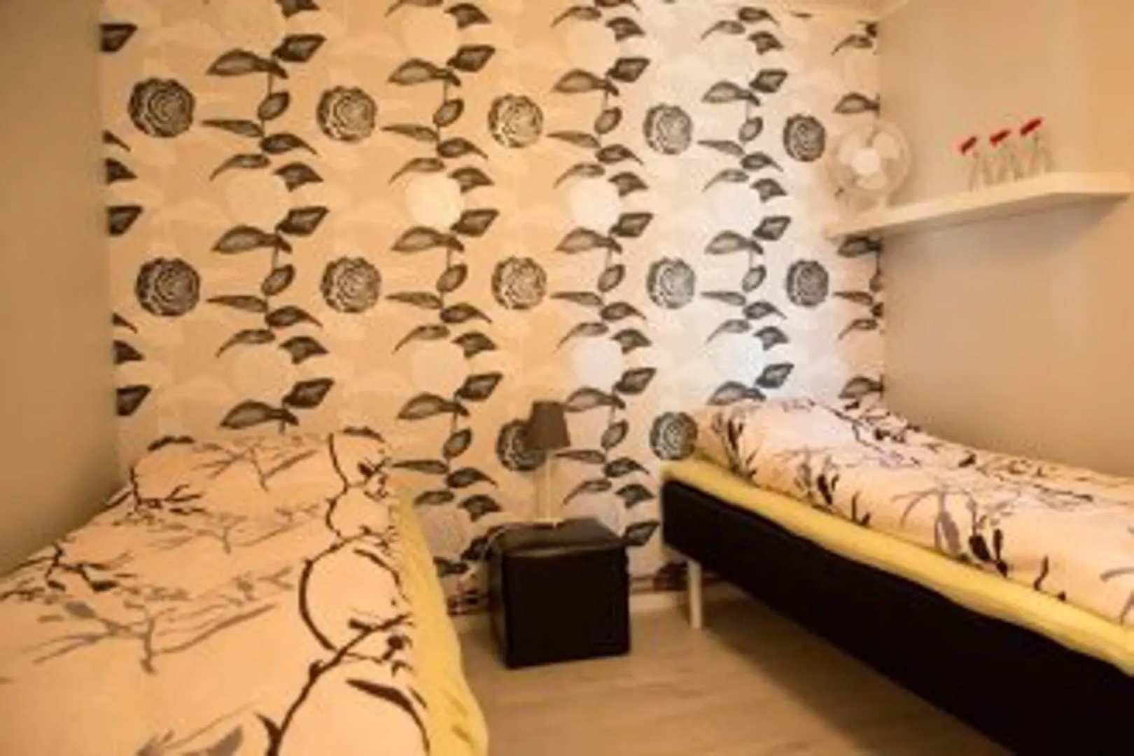 Husky Lodge
